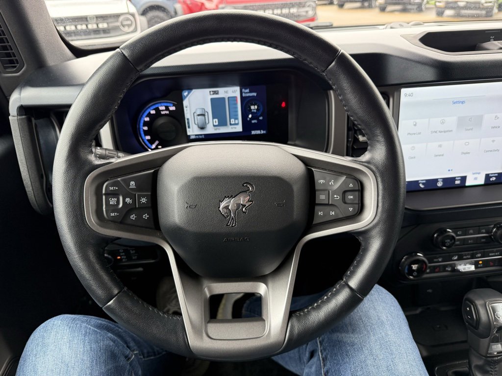 Used 2021 Ford Bronco Outer Banks image 23