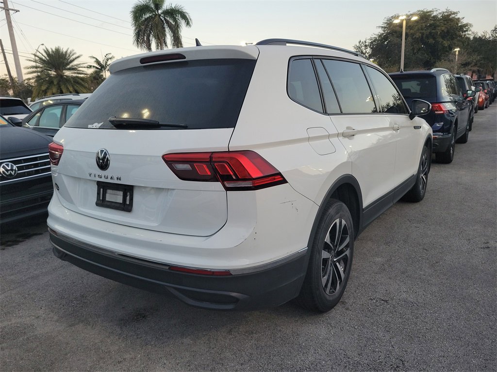 Certified 2024 Volkswagen Tiguan S image 10