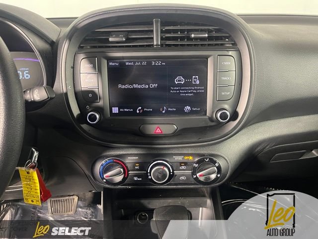 Used 2025 Kia Soul LX FWD image 19