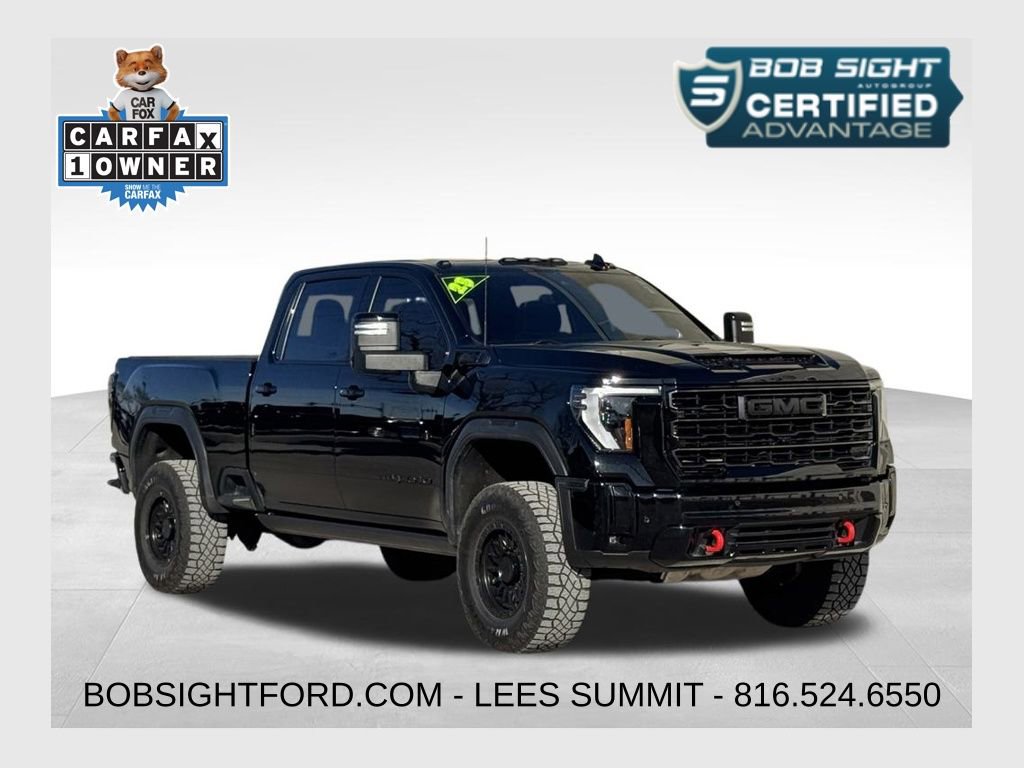 Used 2025 GMC Sierra 2500 AT4X image 1