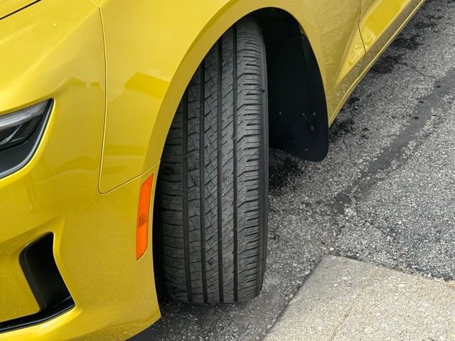 Used 2024 Chevrolet Camaro LT w/ Technology Package image 13