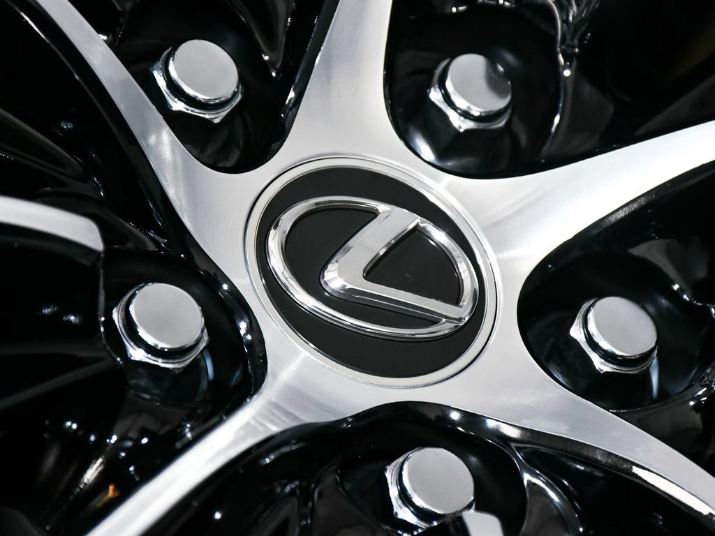Used 2022 Lexus LS 500h AWD w/ Luxury Package image 92