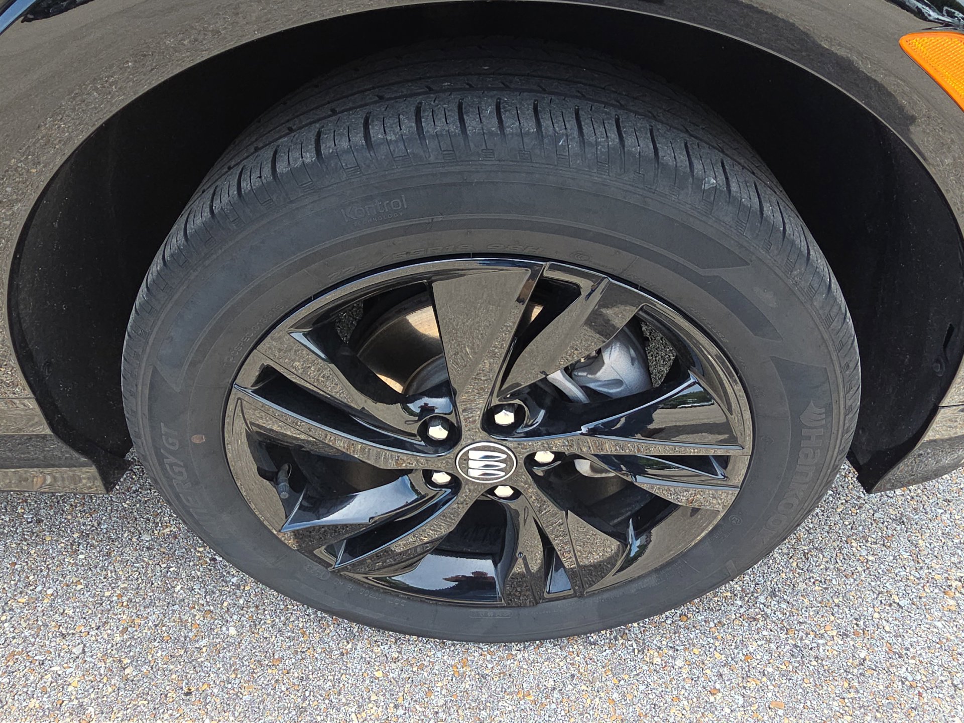 Certified 2024 Buick Encore GX Sport Touring FWD image 10