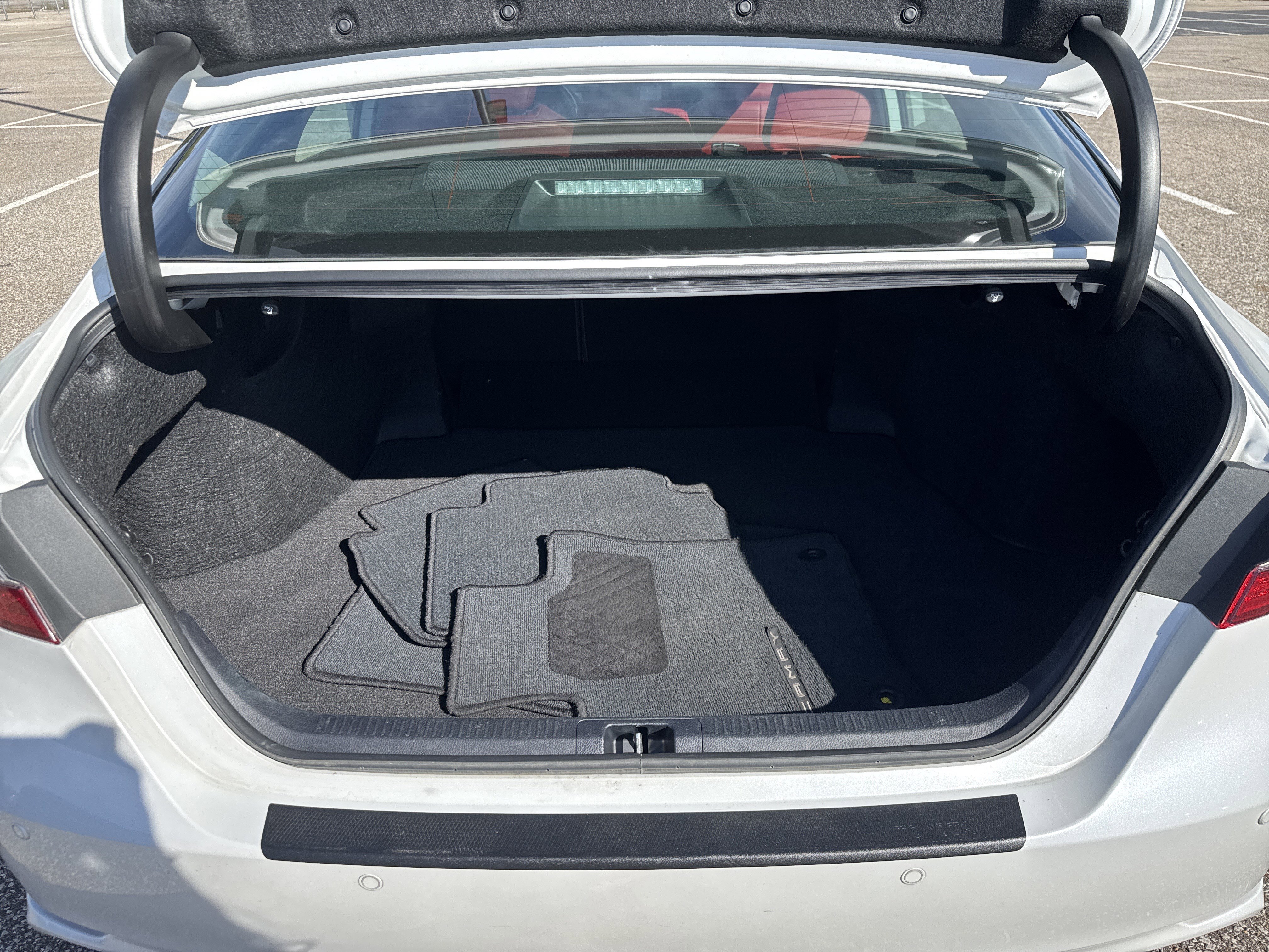 Used 2024 Toyota Camry XSE image 8