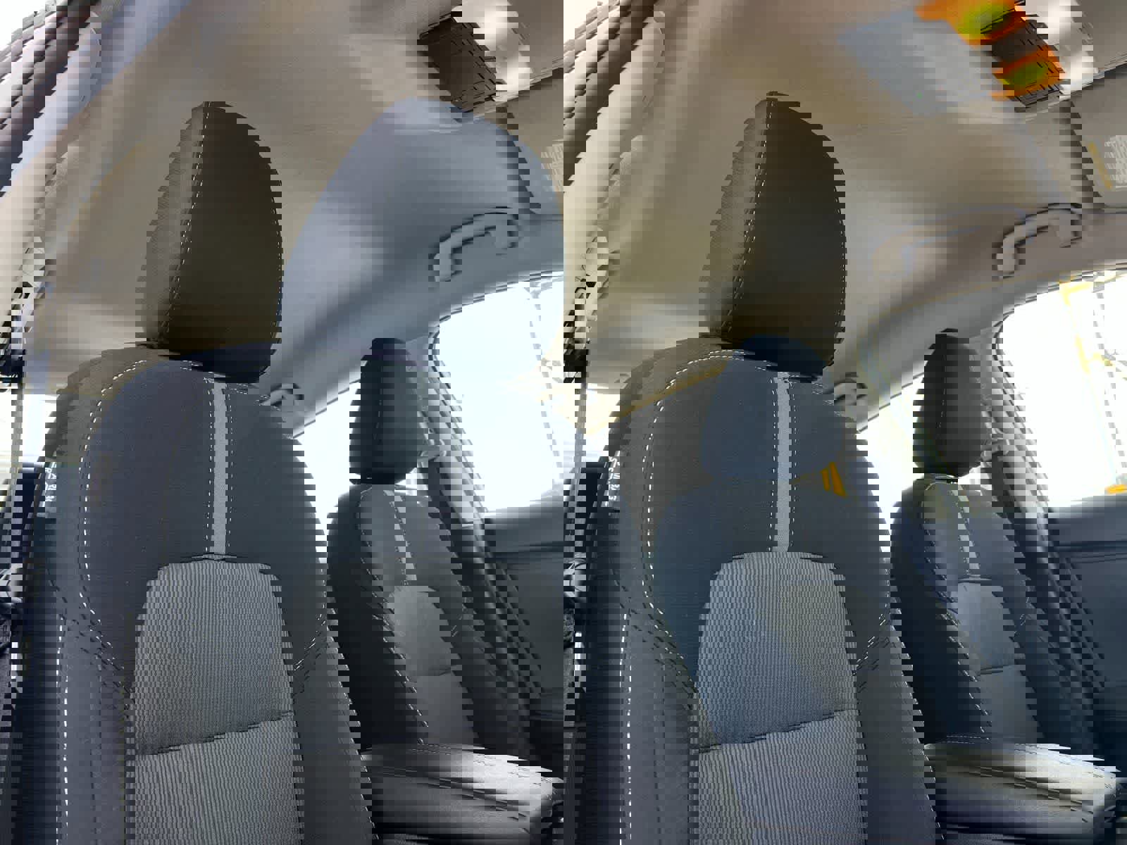 Used 2025 Nissan Sentra SV image 17