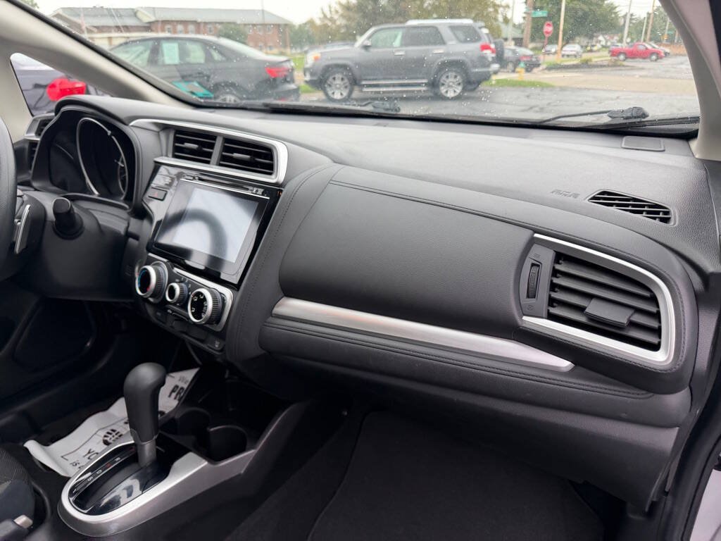 Used 2016 Honda Fit EX image 12