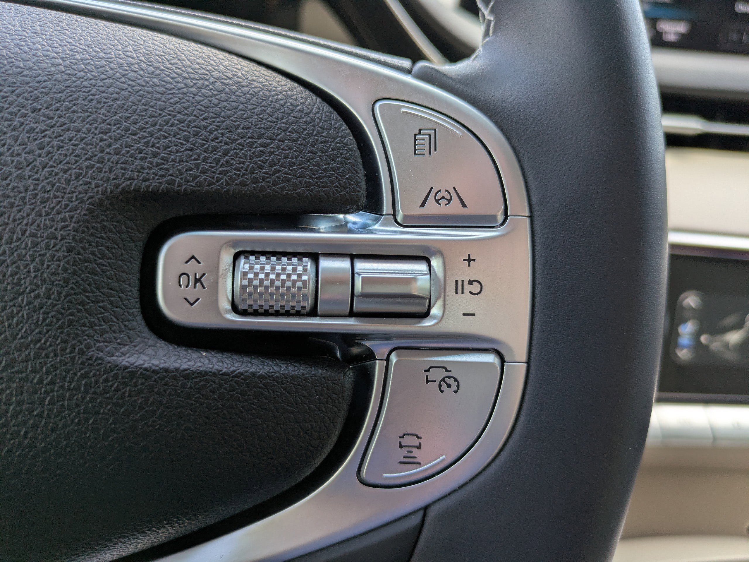 Certified 2023 Genesis GV70 2.5T w/ Advanced Package image 23