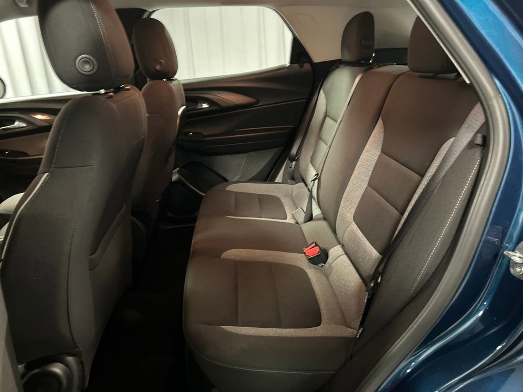 Used 2021 Chevrolet TrailBlazer LS image 22