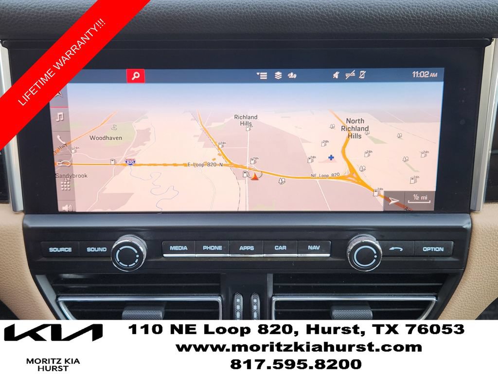 Used 2021 Porsche Macan AWD/4WD image 7