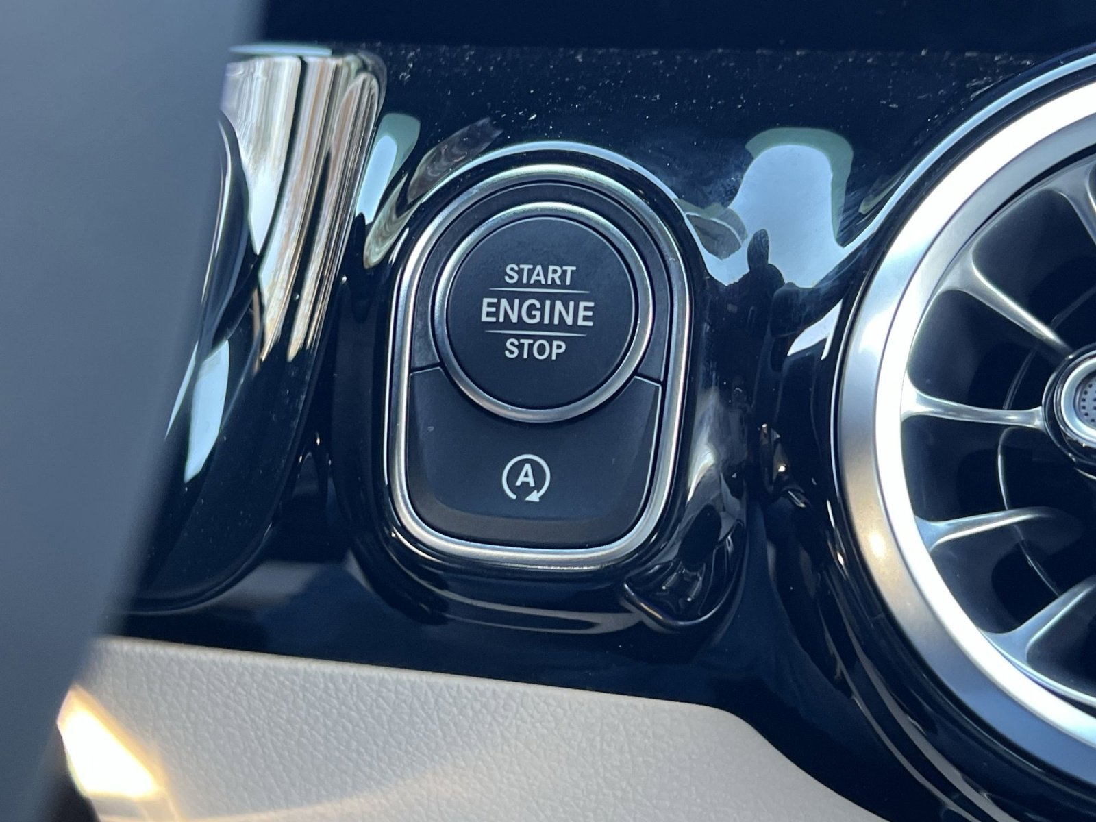 New 2026 Mercedes-Benz GLA 250 4MATIC image 31