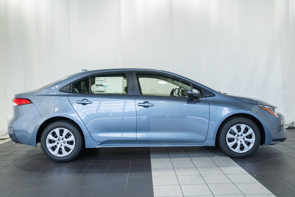 New 2026 Toyota Corolla LE FWD image 3