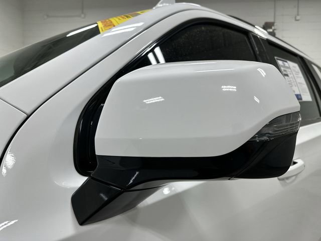 Used 2022 Chevrolet Tahoe RST w/ Sport Performance Package image 12
