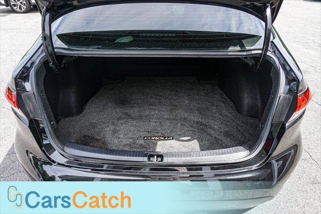 Used 2020 Toyota Corolla LE FWD image 36