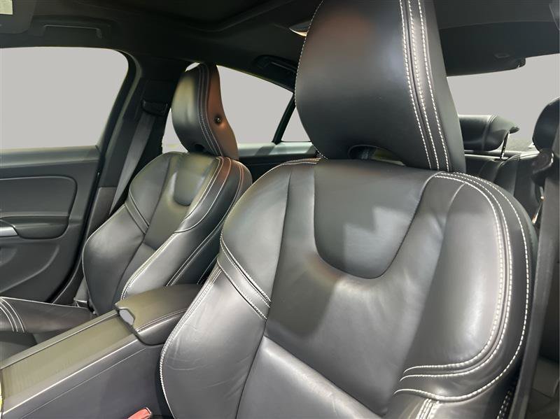 Used 2015 Volvo S60 T6 Platinum FWD image 12