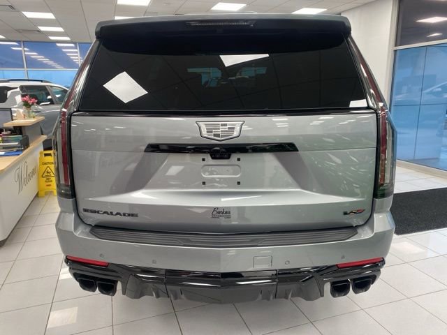 Used 2025 Cadillac Escalade V w/ LPO, ONYX Package AWD/4WD image 3