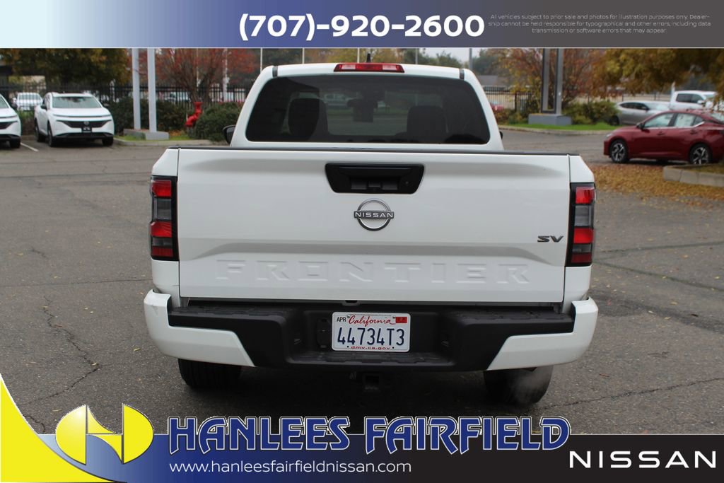 Used 2023 Nissan Frontier SV w/ Tow Package image 8