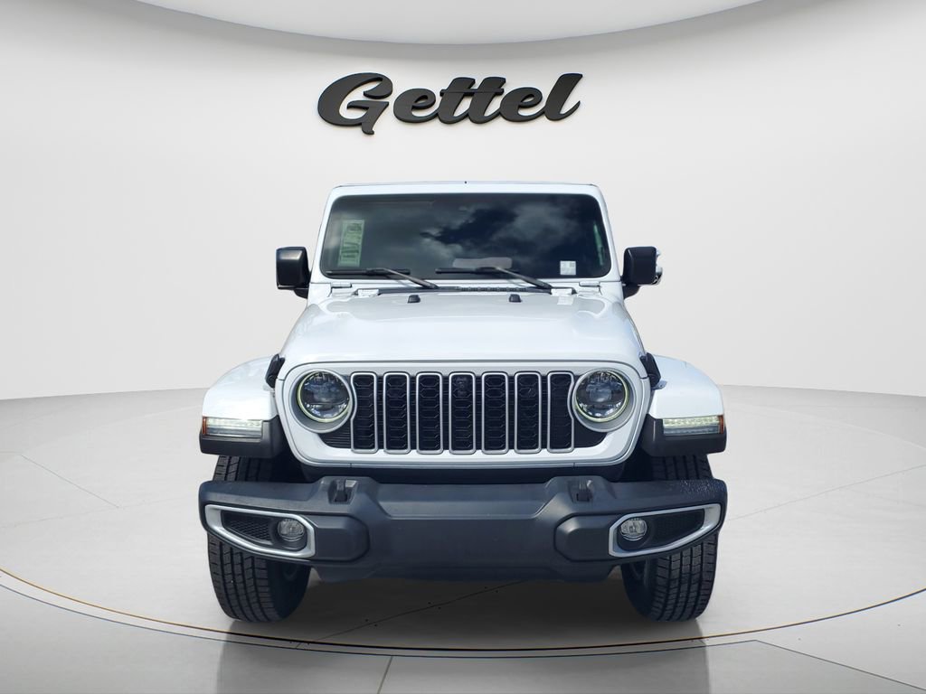 Used 2024 Jeep Wrangler Sahara w/ Technology Group image 8