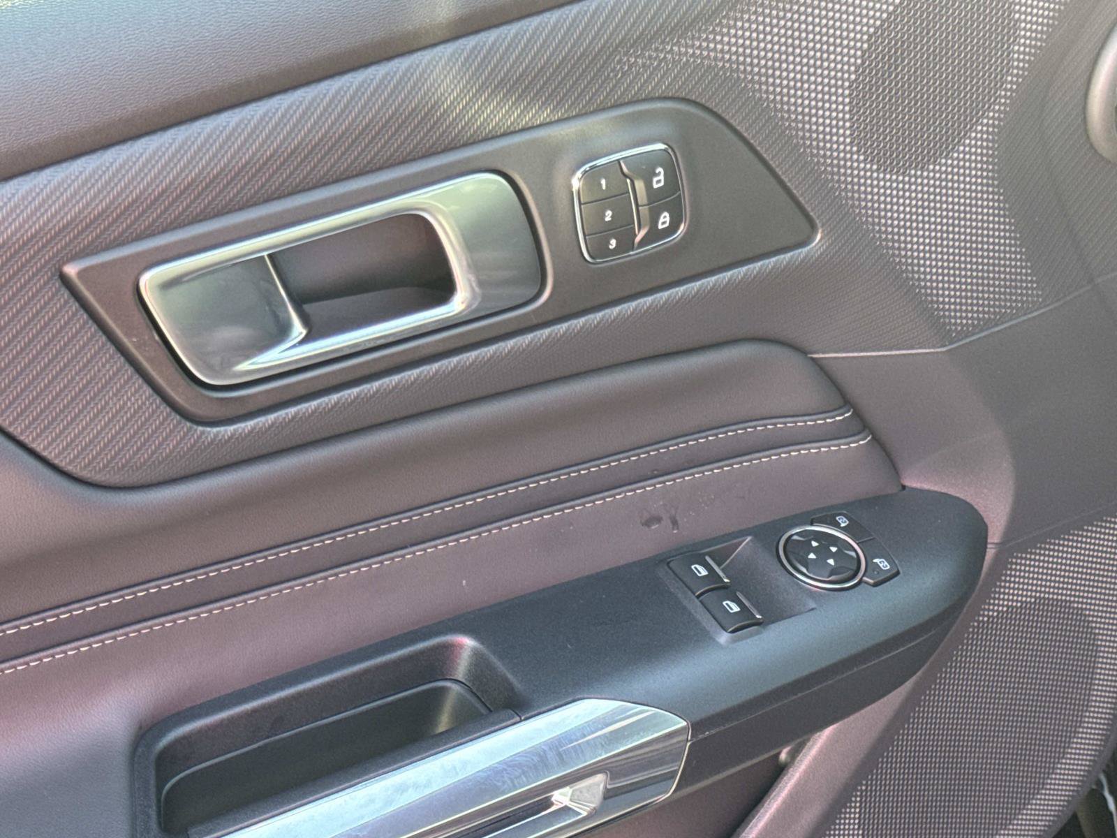 Used 2026 Ford Mustang GT Premium w/ GT Performance Package RWD image 16