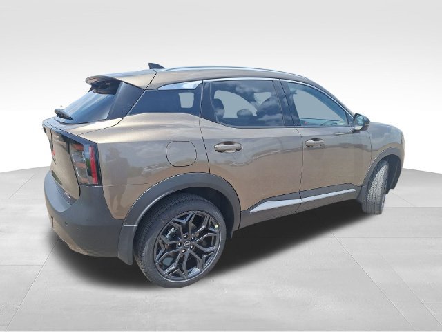 New 2026 Nissan Kicks SR FWD image 7