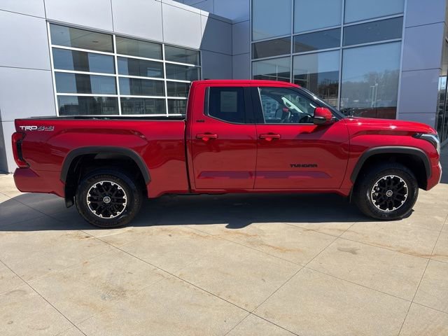 Used 2022 Toyota Tundra SR5 w/ TRD Off-Road Package image 8