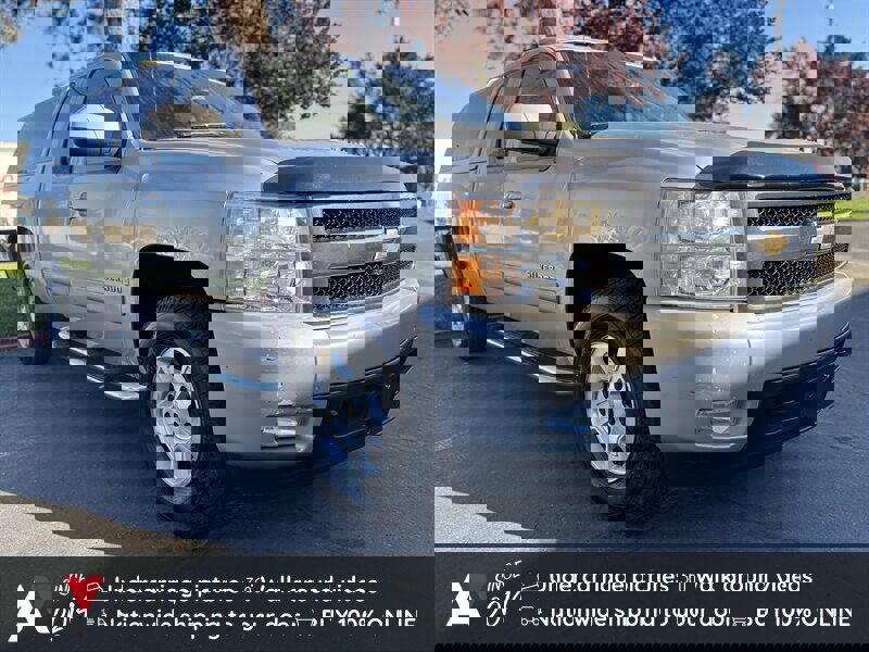 Used 2008 Chevrolet Silverado 1500 LTZ w/ Safety Package AWD/4WD image 1