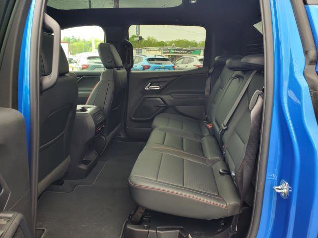 New 2025 Chevrolet Silverado EV RST AWD/4WD image 28