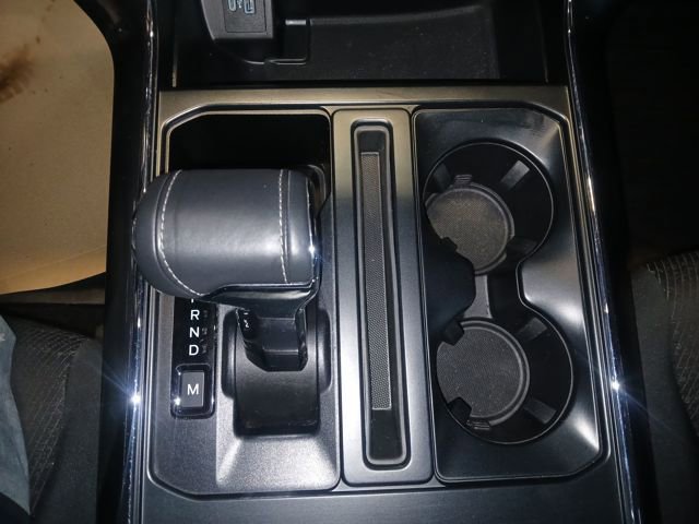 Certified 2022 Ford F150 XLT w/ Equipment Group 302A High image 41