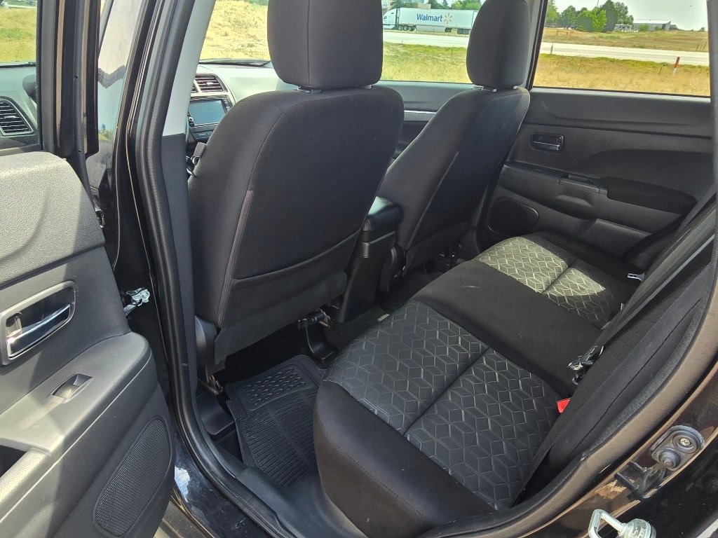 Used 2021 Mitsubishi Outlander Sport LE FWD image 14