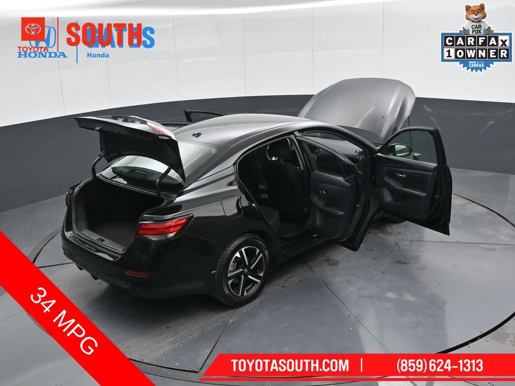 Used 2025 Nissan Sentra SV image 52