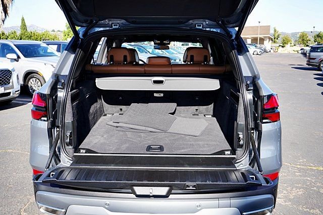 Used 2026 BMW X5 sDrive40i image 14