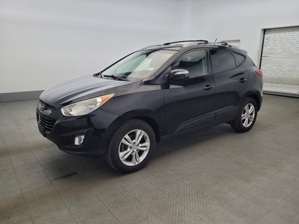 Used 2013 Hyundai Tucson GLS FWD image 2