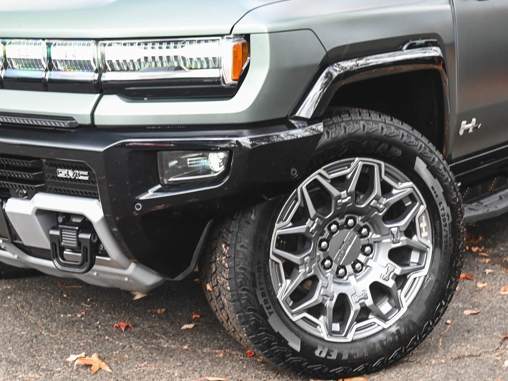 Used 2024 GMC Hummer EV 3X image 37