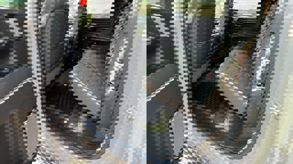 Used 2024 GMC Sierra 2500 AT4X image 21