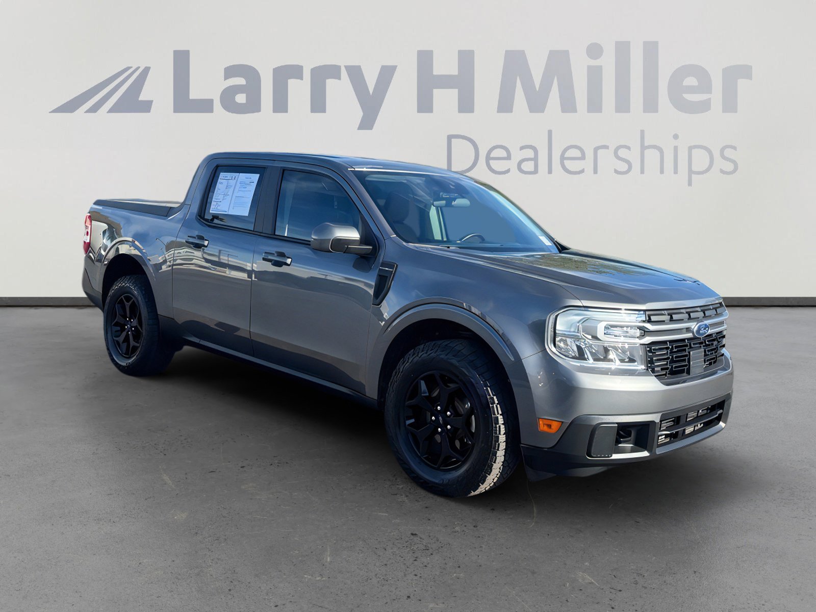 Used 2023 Ford Maverick Lariat w/ Lariat Luxury Package image 8