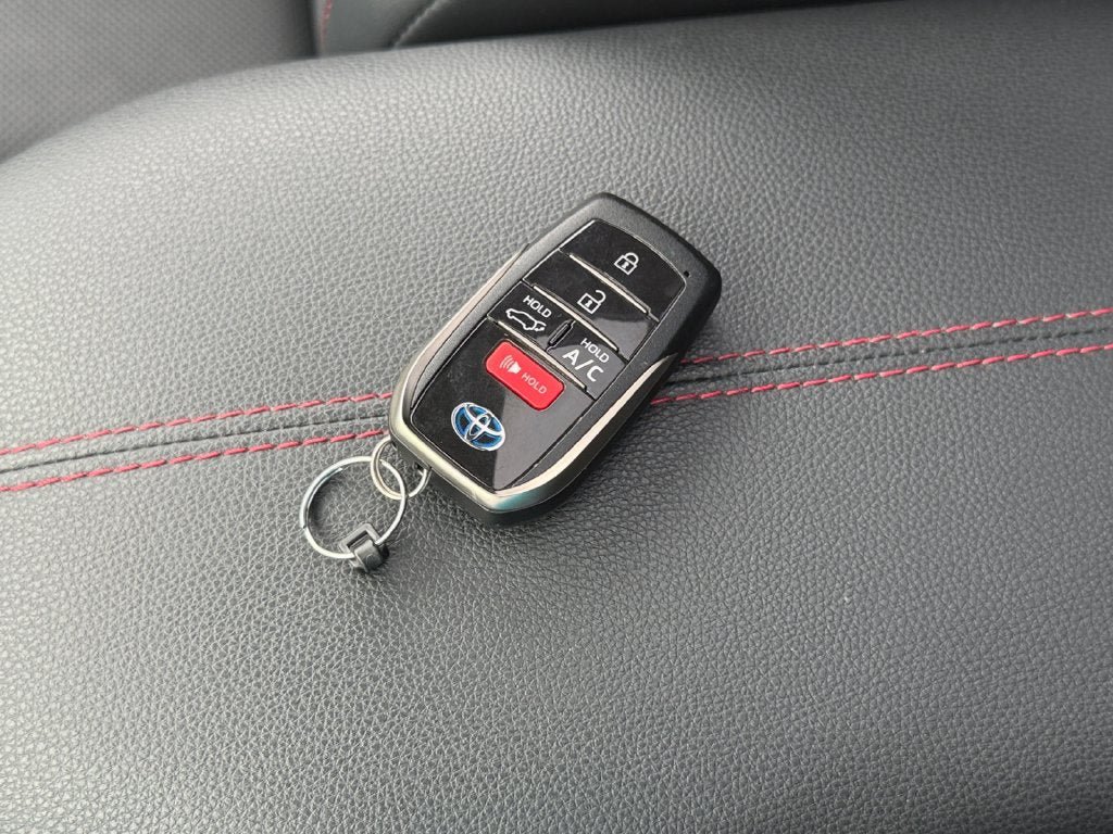 Used 2021 Toyota RAV4 XSE w/ Premium Package AWD/4WD image 31