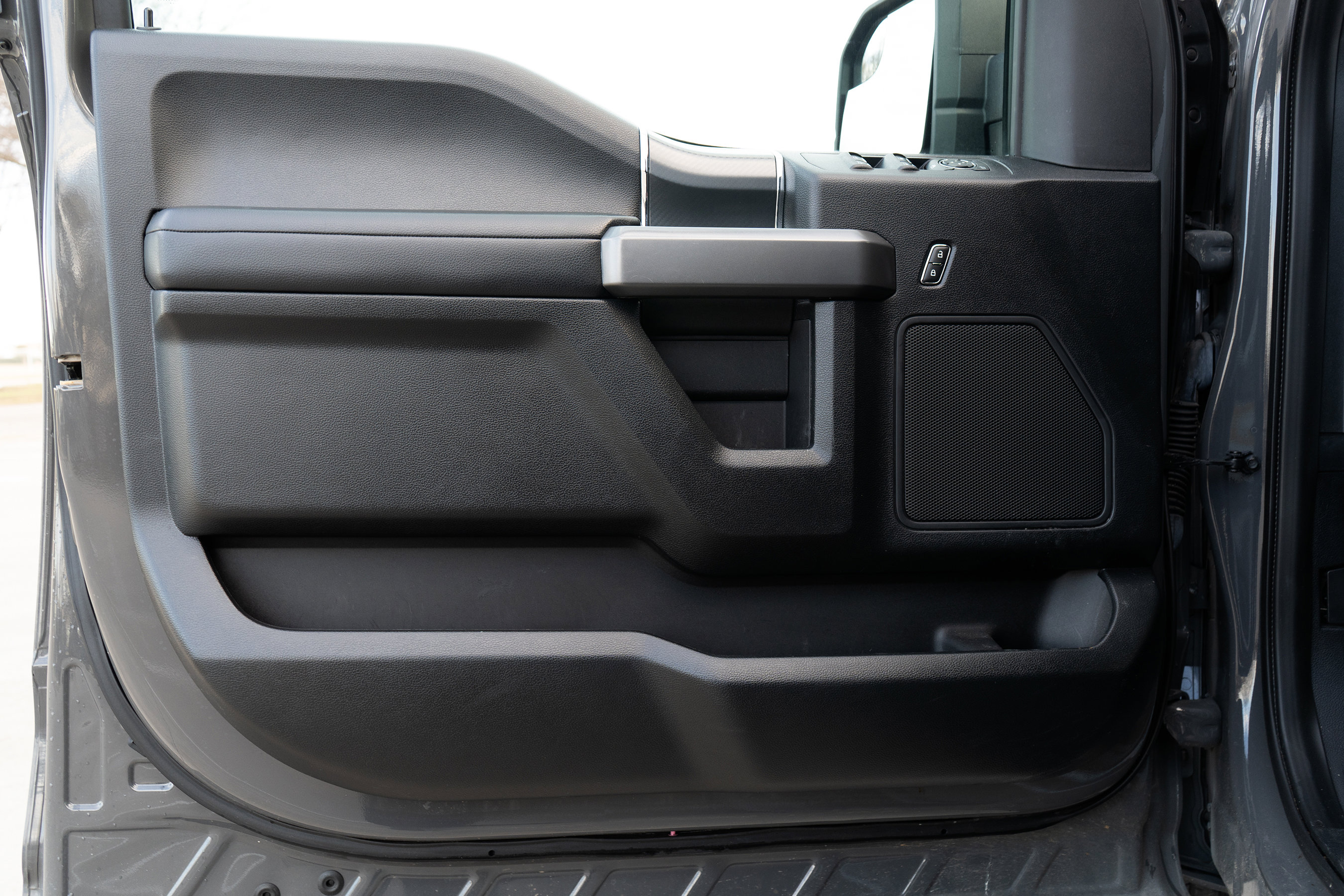 Used 2020 Ford F150 XLT w/ Equipment Group 302A Luxury image 38