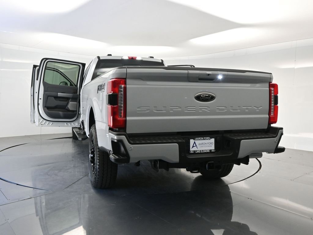 Used 2026 Ford F350 Lariat w/ Black Appearance Package image 40