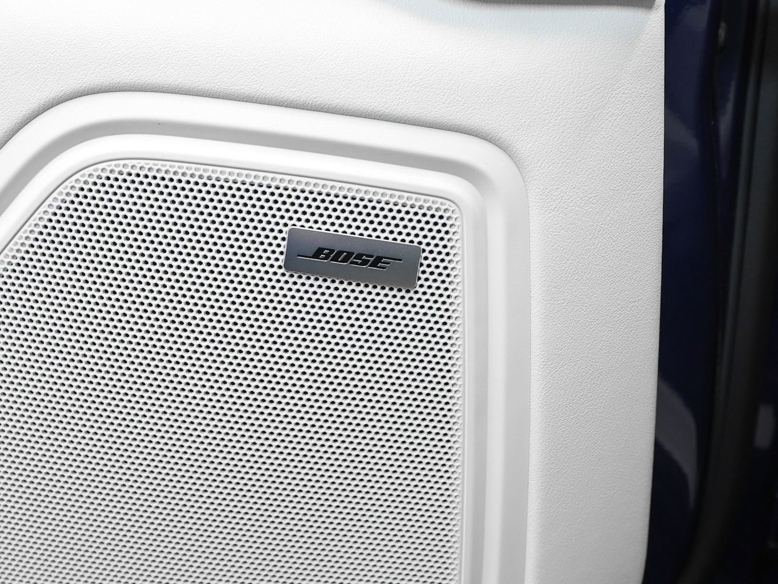 New 2026 Porsche Macan image 44