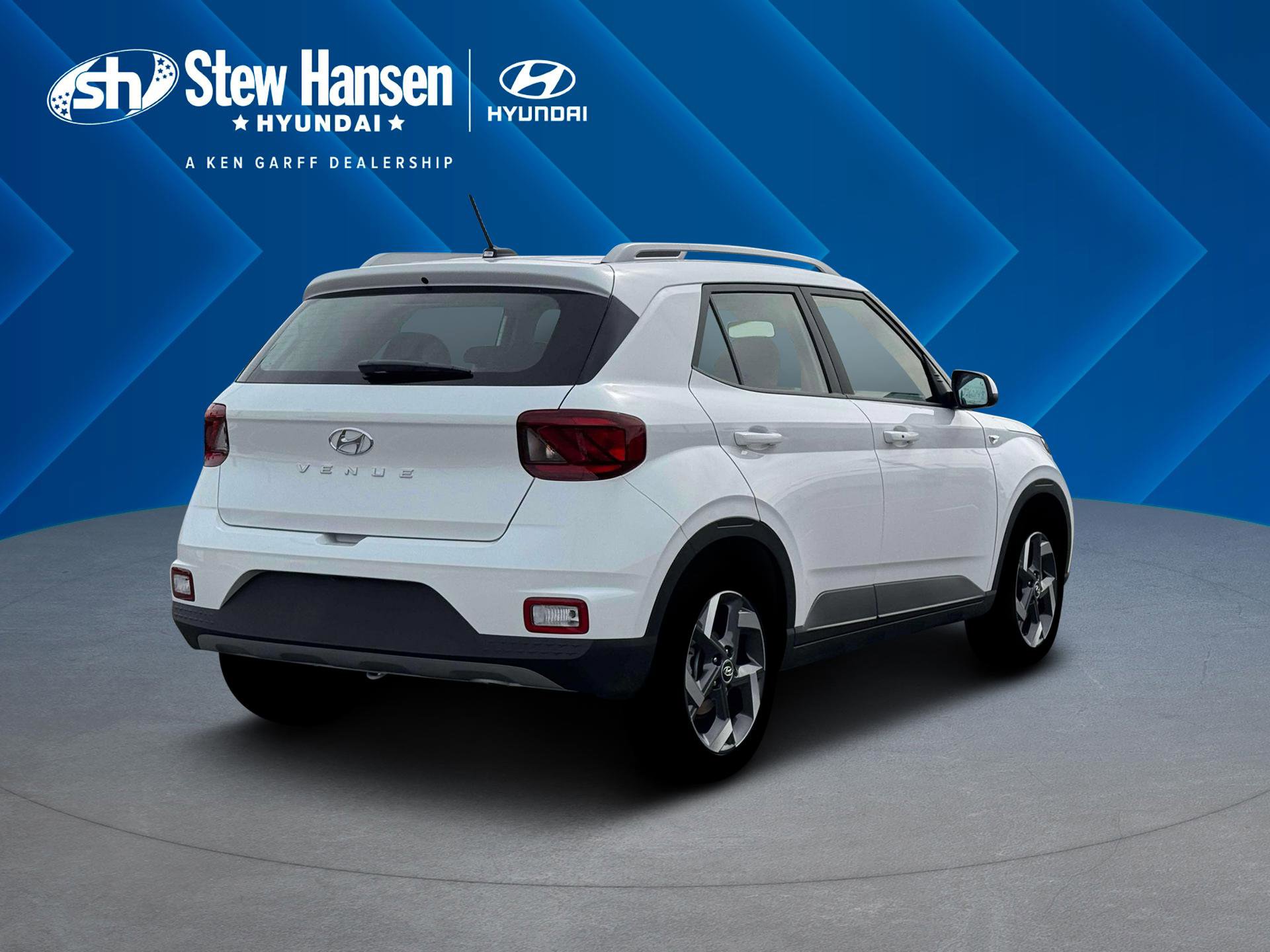 New 2026 Hyundai Venue SEL FWD image 8