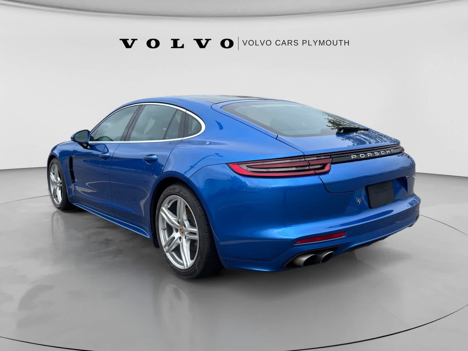 Used 2018 Porsche Panamera 4S AWD/4WD image 5