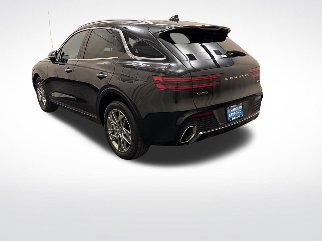 Used 2025 Genesis GV70 2.5T w/ Select Package image 7