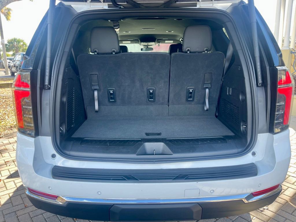 Used 2025 Chevrolet Tahoe LT image 5