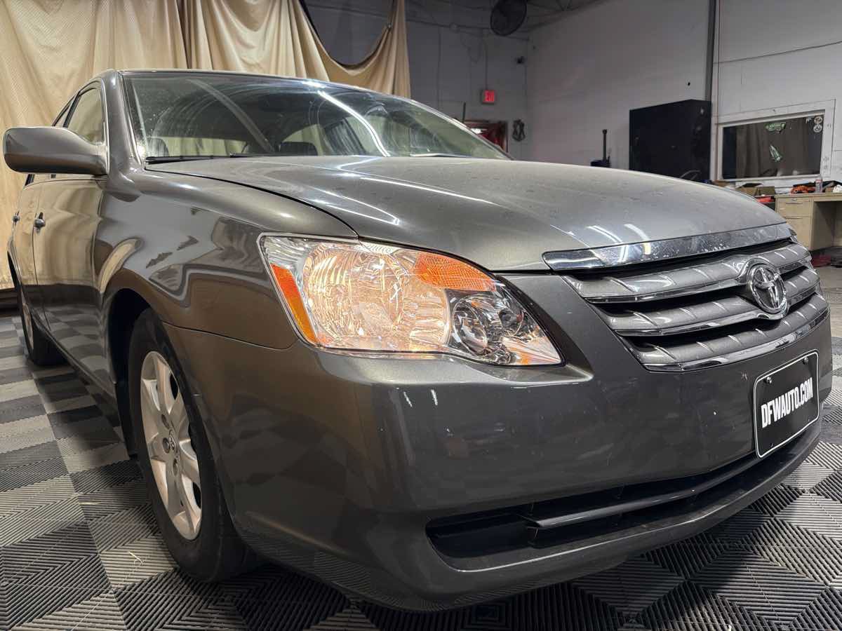 Used 2006 Toyota Avalon XL FWD image 6