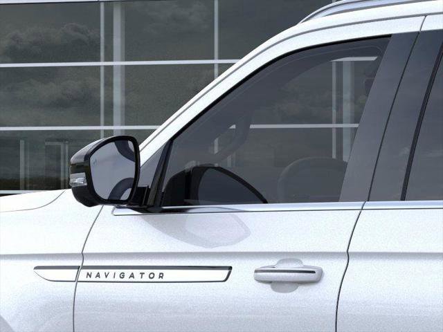 New 2025 Lincoln Navigator L Reserve image 20