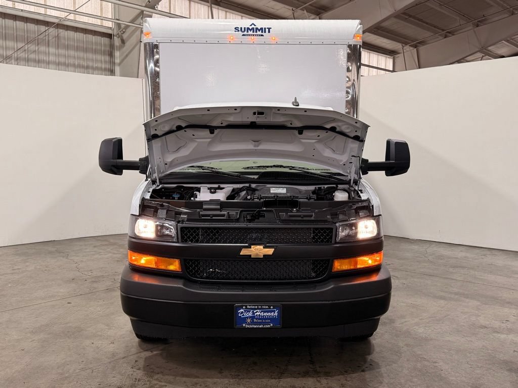 New 2025 Chevrolet Express 3500 w/ Power Convenience Package RWD image 5
