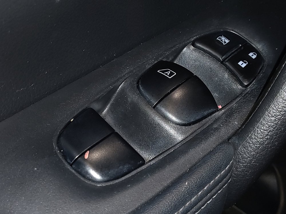 Used 2019 Nissan Rogue S w/ Special Edition Package image 27