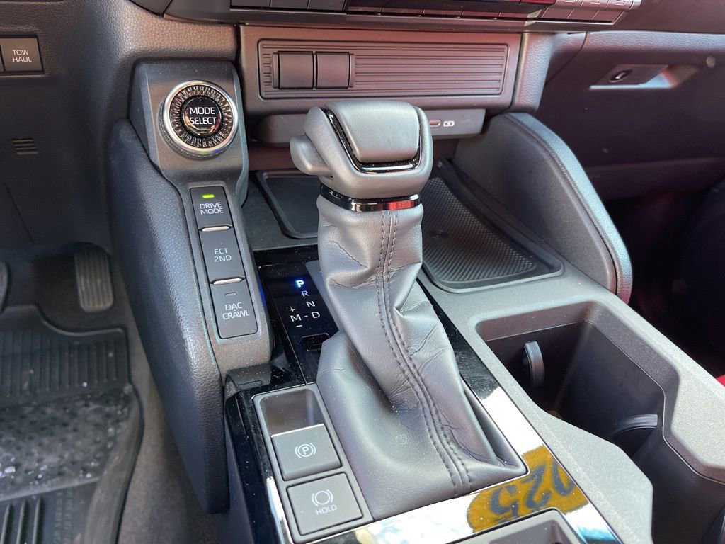 Certified 2025 Toyota Land Cruiser image 15