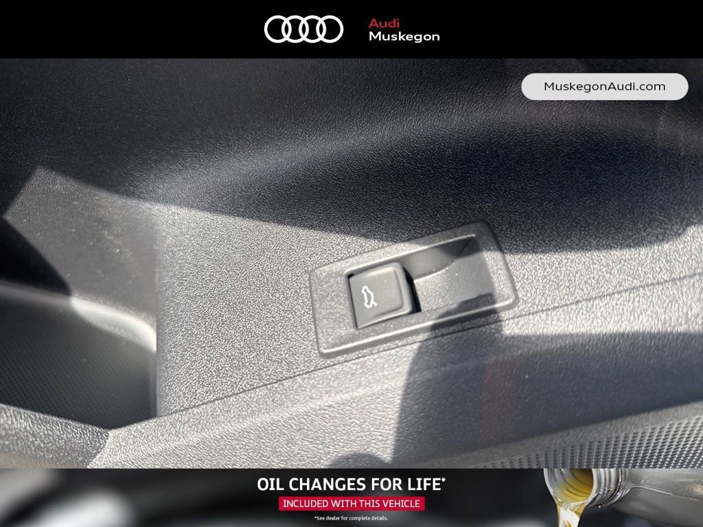 New 2026 Audi SQ5 Premium Plus AWD/4WD image 12
