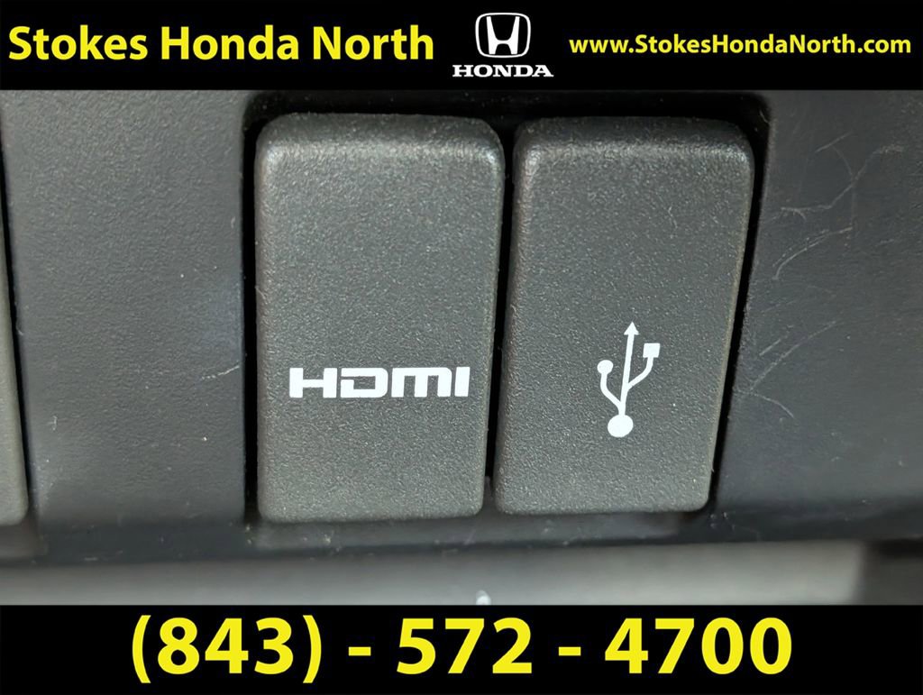 Used 2015 Honda Fit EX image 28