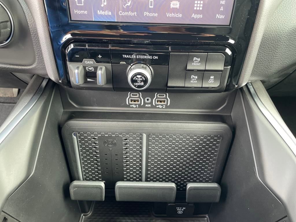 New 2025 RAM 1500 Big Horn image 15
